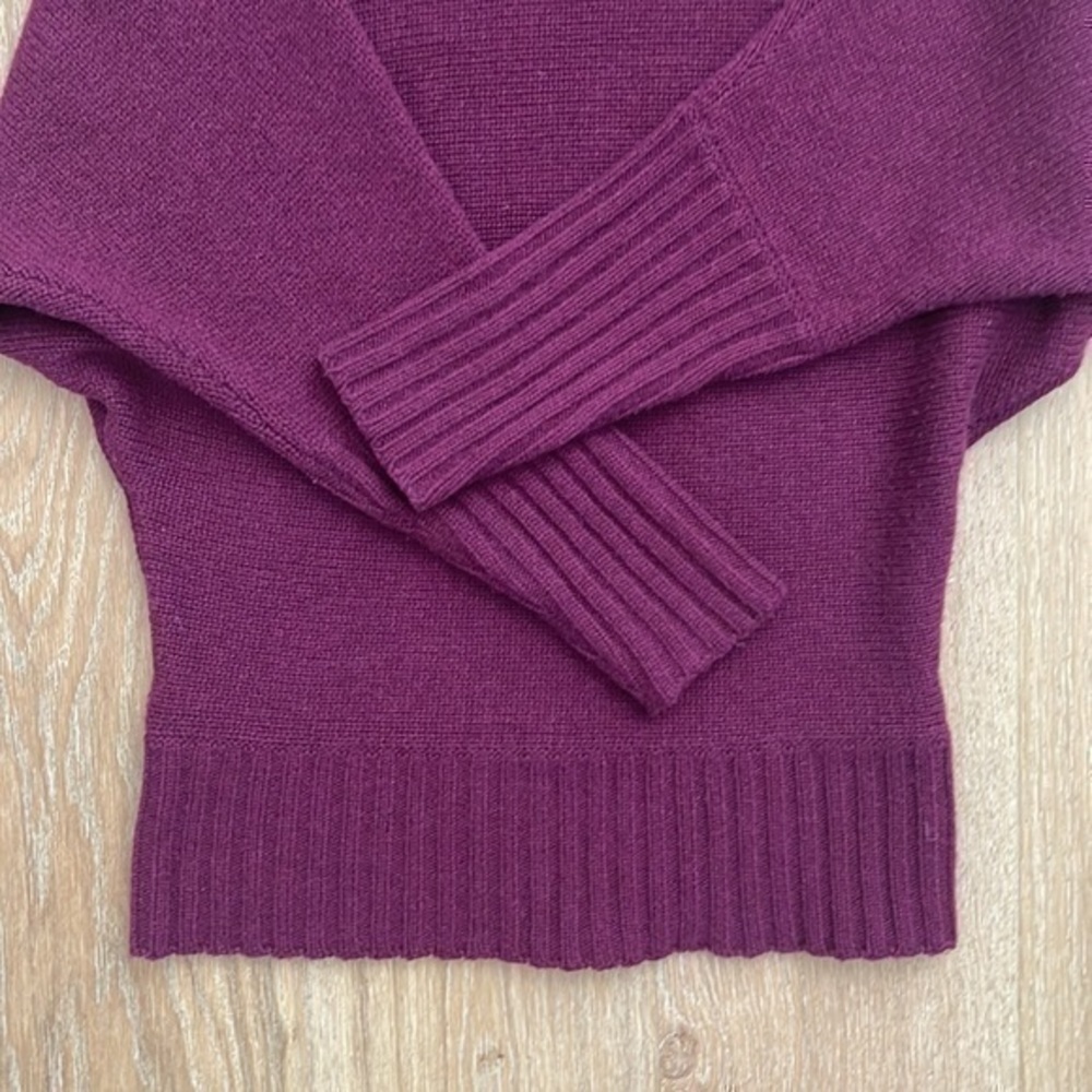 Iris v Arnim turtle neck - Picture 2 of 7